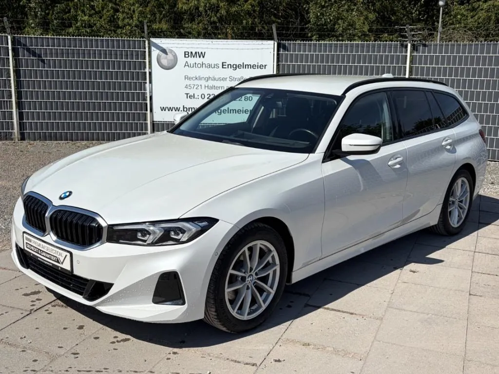 BMW 320