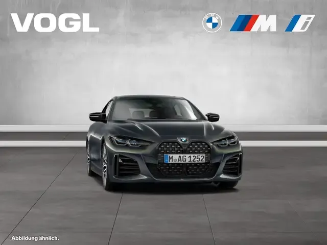 BMW 440