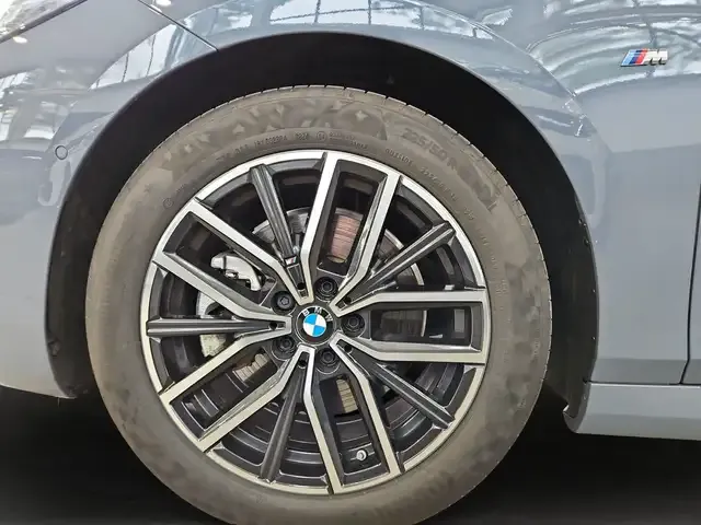 BMW 223