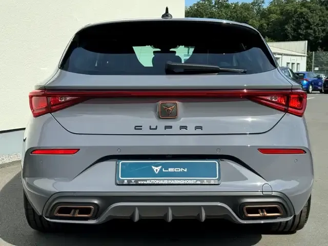 CUPRA Leon