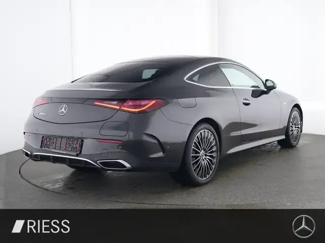 Mercedes-Benz CLE 300