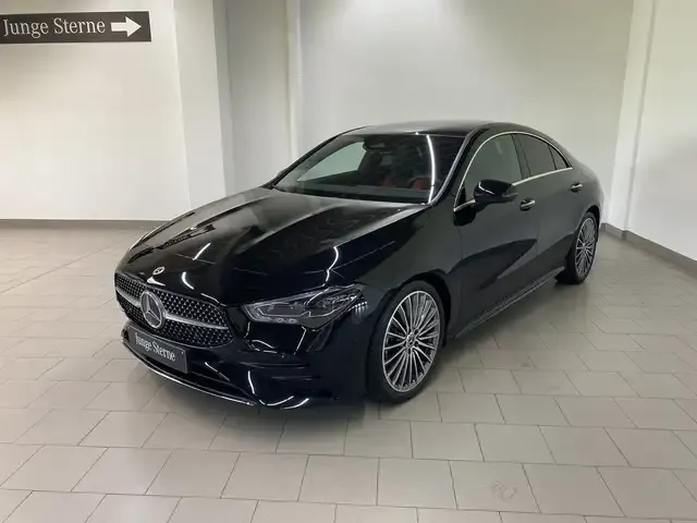 Mercedes-Benz CLA 220