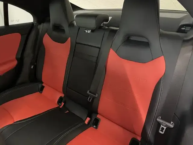 Mercedes-Benz CLA 220
