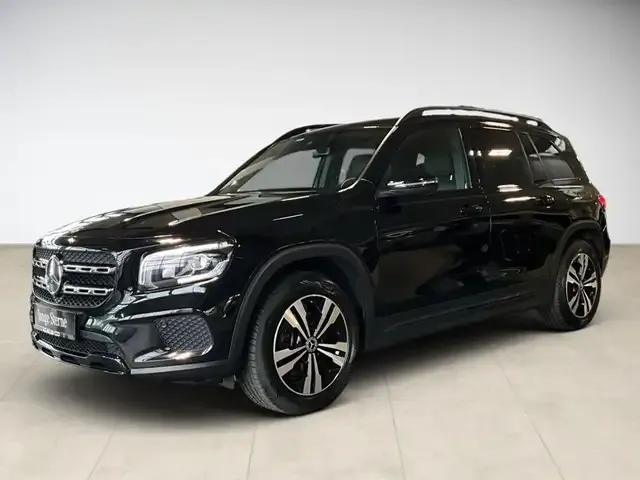 Mercedes-Benz GLB 220