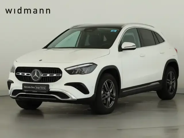Mercedes-Benz GLA 180