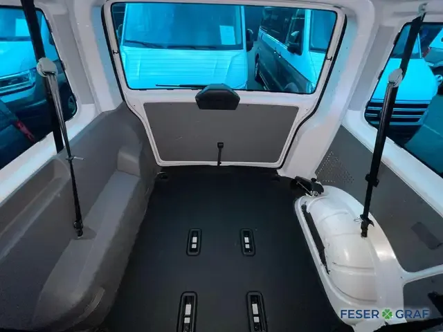 Volkswagen T6.1 Kombi