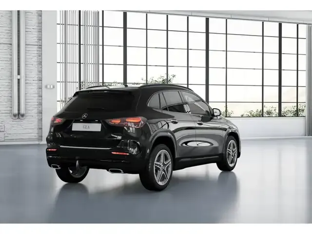 Mercedes-Benz GLA 200