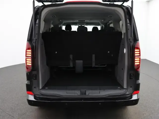 Volkswagen T7 Caravelle