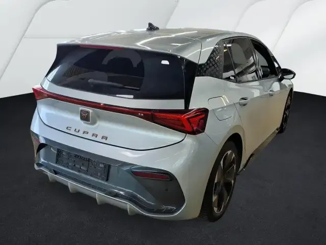 CUPRA Born