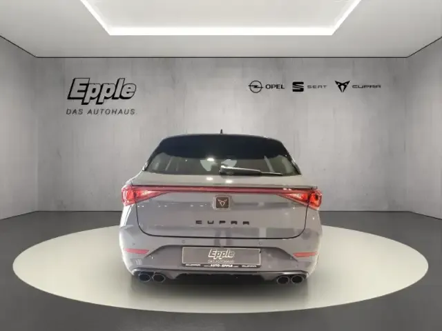 CUPRA Leon