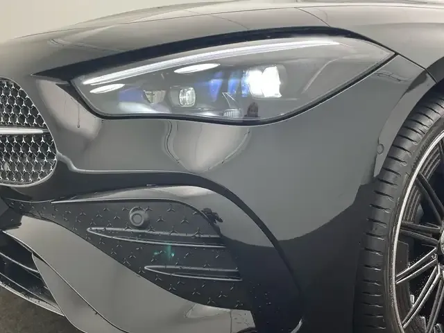 Mercedes-Benz CLE 200