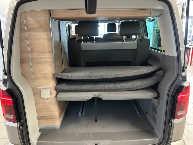 Volkswagen T6.1 California