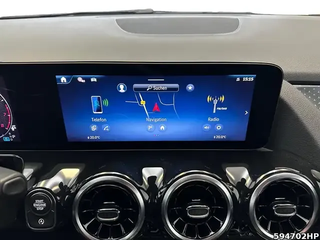 Mercedes-Benz GLA 200