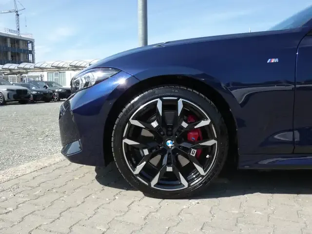 BMW 340