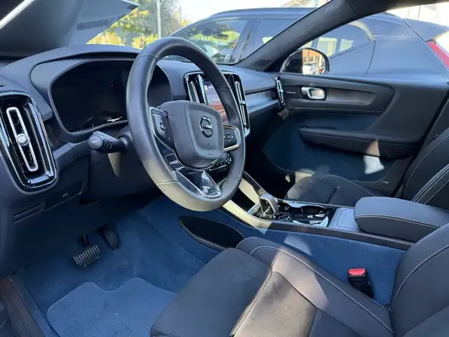 Volvo C40