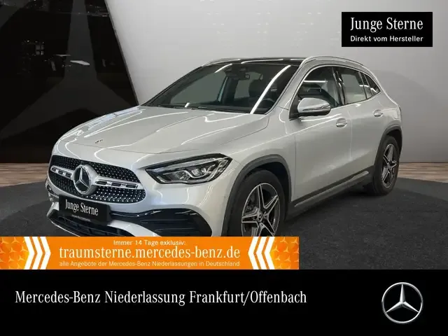 Mercedes-Benz GLA 200