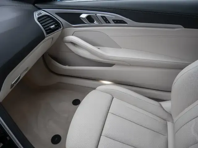 BMW M850