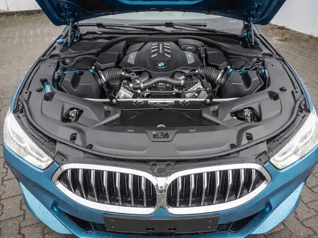 BMW M850
