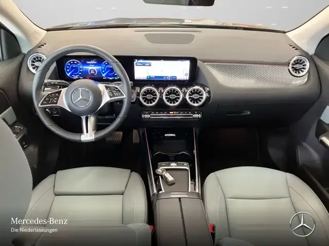 Mercedes-Benz EQA 250
