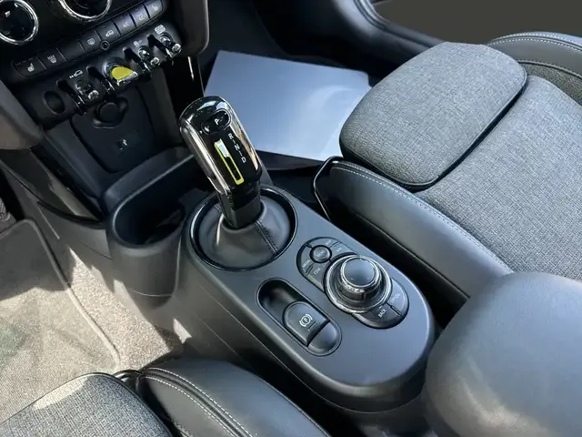 MINI Cooper SE