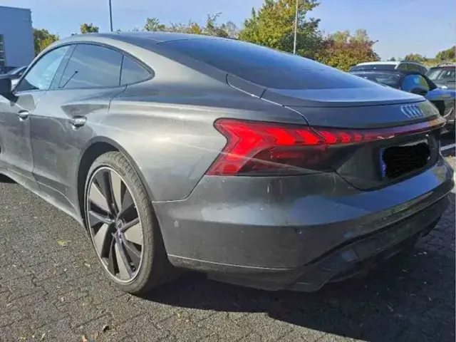 Audi e-tron GT