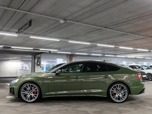 Audi S5
