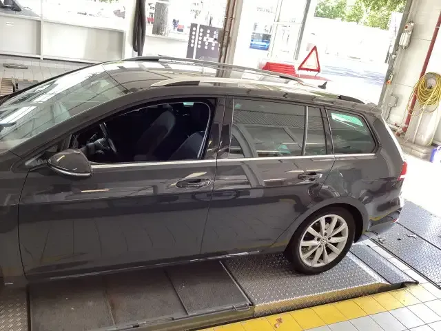 Volkswagen Golf Variant