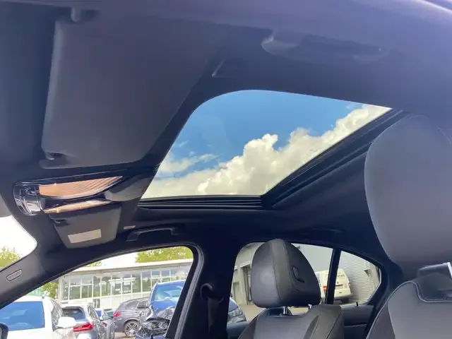 BMW 340