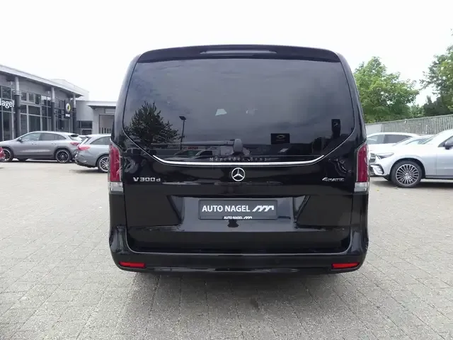 Mercedes-Benz V 300