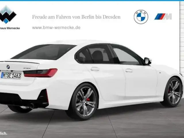 BMW 330