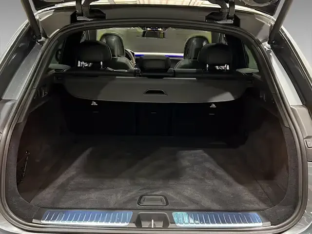 Mercedes-Benz EQE 350