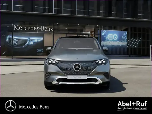 Mercedes-Benz EQE SUV
