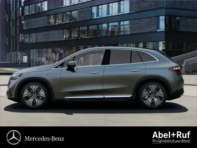 Mercedes-Benz EQE SUV