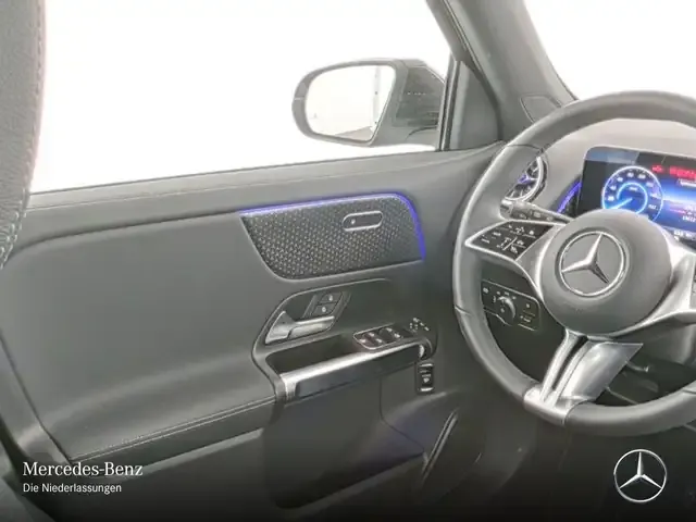 Mercedes-Benz EQB 250
