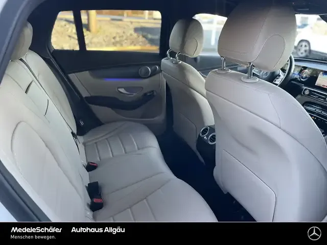 Mercedes-Benz EQC 400