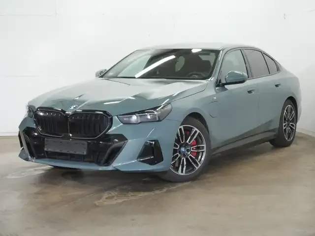BMW 550