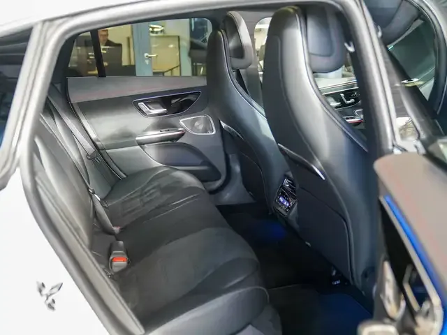 Mercedes-Benz EQE 350