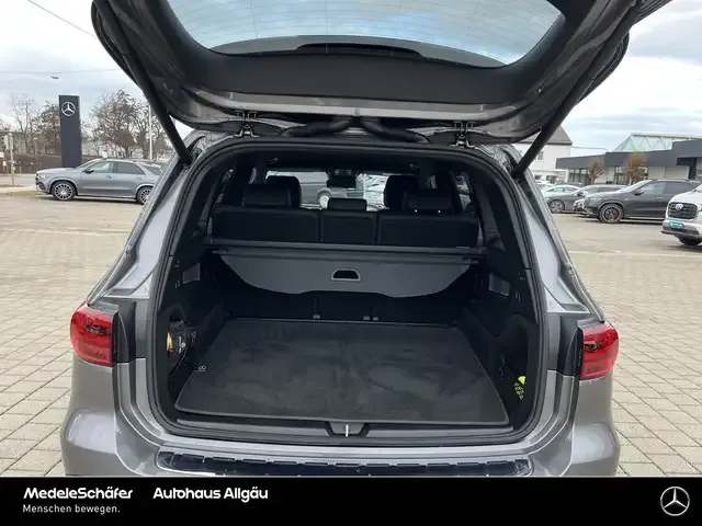 Mercedes-Benz EQB 350