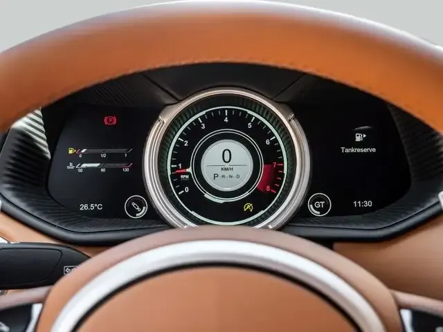 Aston Martin DB11