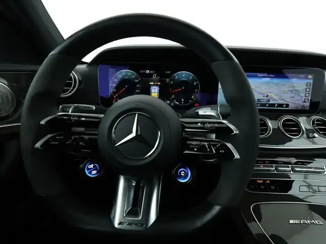 Mercedes-Benz E 63 AMG