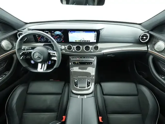 Mercedes-Benz E 63 AMG