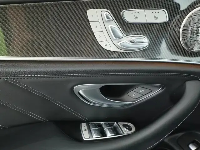 Mercedes-Benz E 63 AMG