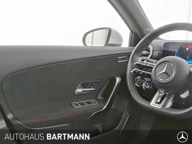 Mercedes-Benz A 35 AMG