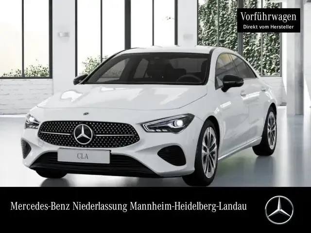 Mercedes-Benz CLA 180