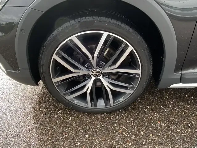 Volkswagen Passat Alltrack