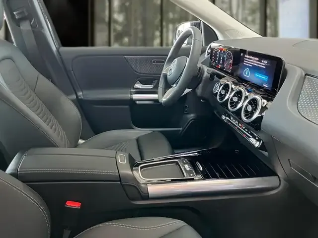 Mercedes-Benz GLA 180