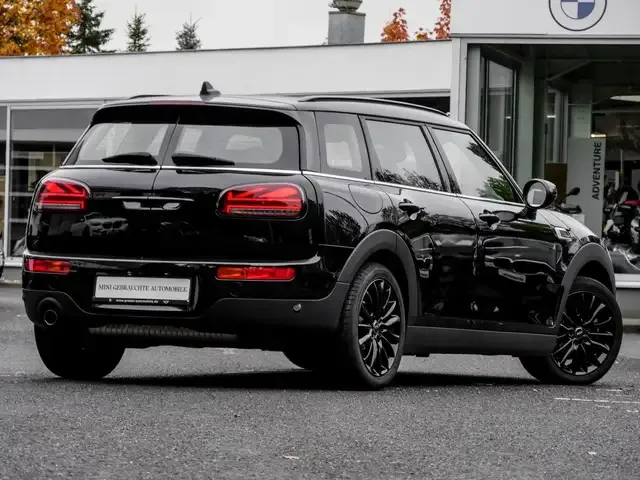 MINI Cooper Clubman