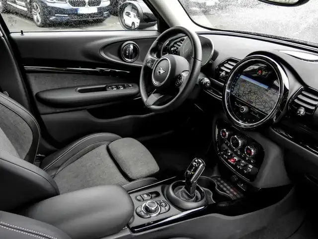MINI Cooper Clubman