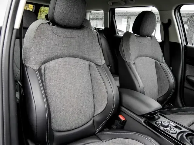 MINI Cooper Clubman