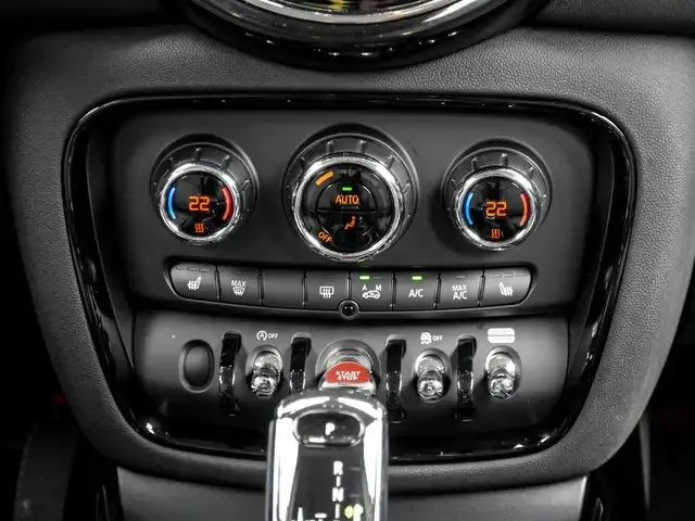 MINI Cooper Clubman